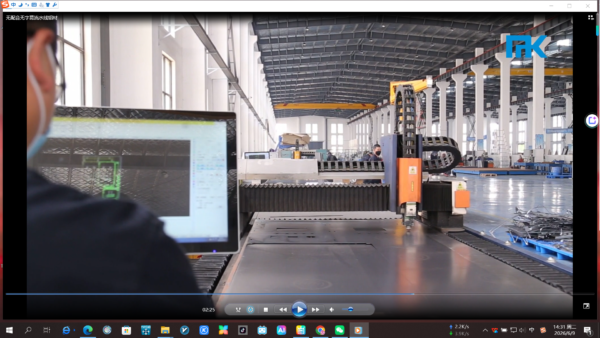 Stainless-Steel-cutting.png Stainless Steel cutting